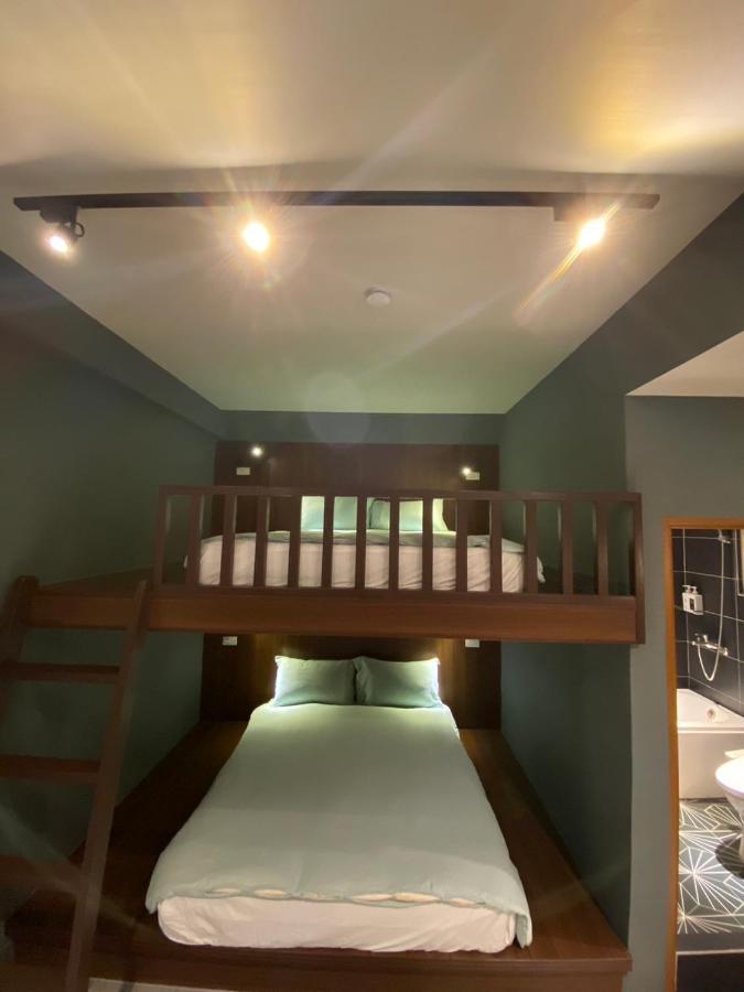 良文旅2館ryou Hotel Vintage - II Tainan Exterior foto