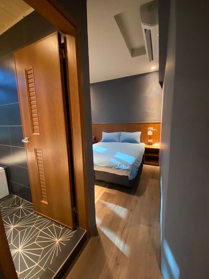 良文旅2館ryou Hotel Vintage - II Tainan Exterior foto